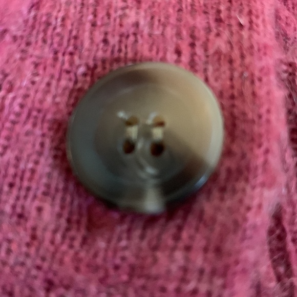 American Eagle Pink Sweater. Size M. - Picture 15 of 15